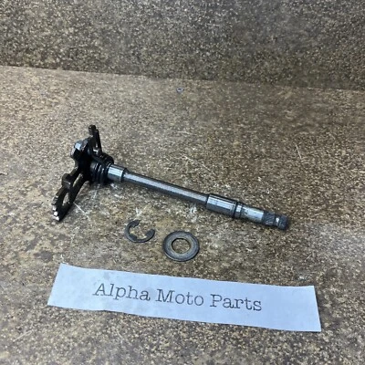 Eje de cambio Yamaha YZ400 76 DOBLADO 1976 Foto 1 de 4