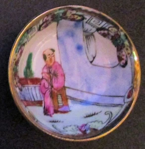 Chinese Rose Medallion Small 2.5" Condiment Bowl Hand Painted Porcelain - Picture 1 of 2