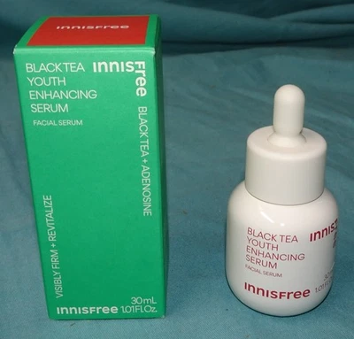 nuevo = Suero facial potenciador juvenil Innisfree Black Tea - Nuevo en caja - 1,01 oz / 30 ml Foto 1 de 4