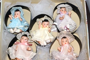 VINTAGE DOLL SET 1930's 40's MADAME ALEXANDER COMPOSITE 7" QUINTUPLETS IN BOX - Picture 1 of 10