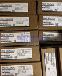 One Yaskawa SGDXS-1R6A40A8002 servoazionamento nuovo - Foto 1 di 1