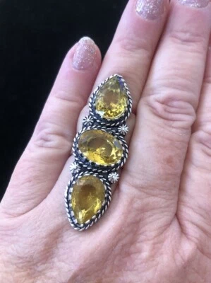 Anillo Estrella Rodeo 3 Piedras Cristal Facetado Amarillo Talla 7.5 Estilo Suroeste Foto 1 de 4