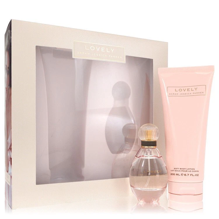 Lovely by Sarah Jessica Parker Set de Regalo 1.7oz EDP Spray + 6.7oz Loción Corporal Mujeres Foto 1 de 1