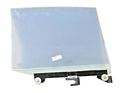 Оригинальная серебристая шпора задняя правая пассажирская дверь стекло на окно 82-95 Rolls Royce - Изображение 1 из 4