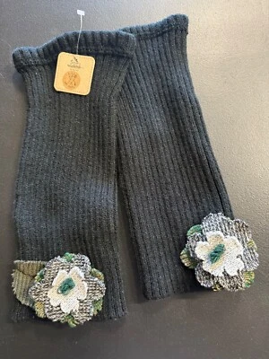 boot toppers de davinci negro con detalles florales Foto 1 de 4