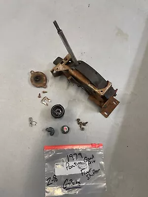 🔥 1978-1987 PONTIAC GRAND-PRIX LEMANS GRAND-AM НАПОЛЬНЫЙ ПЕРЕКЛЮЧАТЕЛЬ АВТОМАТИЧЕСКИЙ 3 СКОРОСТИ - Изображение 1 из 4