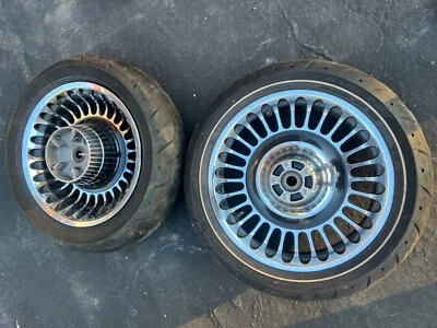 Harley Davidson Ultra 2011 juego de llantas delanteras + traseras 17" 16" FLHT Foto 1 de 4