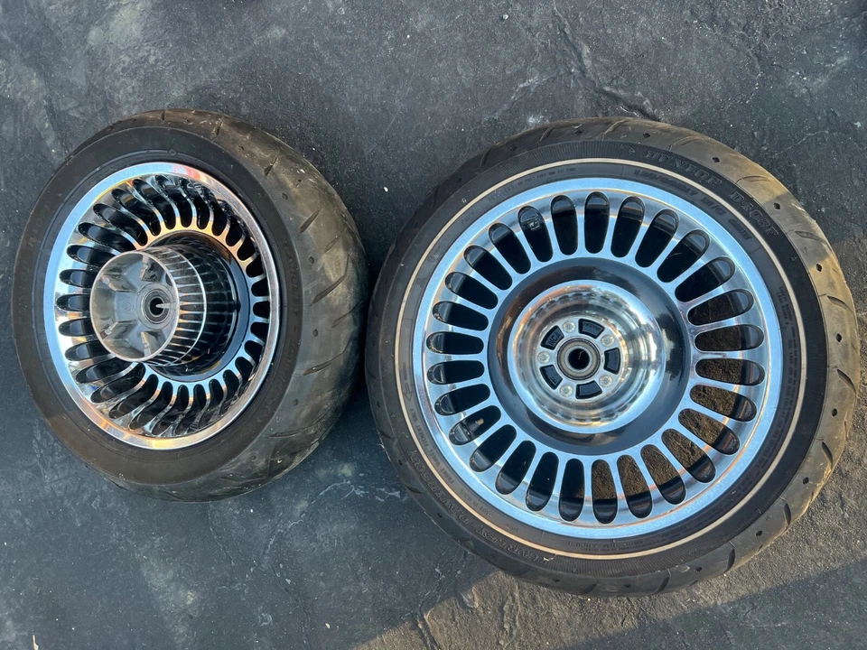 Harley Davidson Ultra 2011 juego de llantas delanteras + traseras 17" 16" FLHT Foto 1 de 4