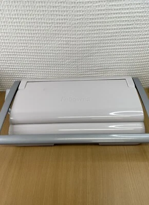 Fellowes Star 150 Manual Plastic Comb Punch and Binding Machine — 第 1/4 张图片