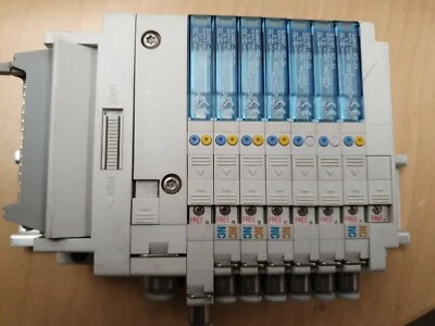 SMC SJ2A60T-5CZ-C4 MAGNETVENTILVERTEILER. Fedex Versand - Bild 1 von 4