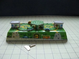 METALMANIA WIND UP TOY - Picture 1 of 6