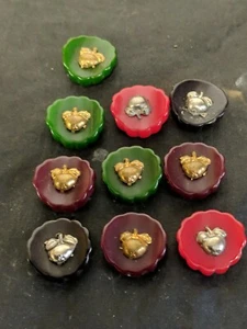 Rare Vintage ART DECO CHERRY, APPLES GREEN BAKELITE BUTTONS - - Picture 1 of 12