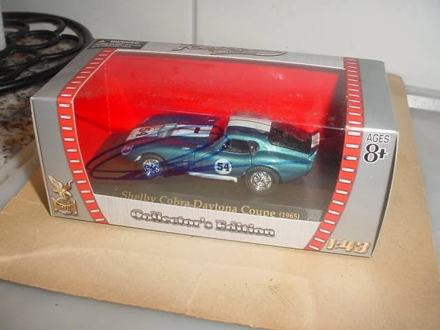 ROAD SIGNATURE----1965 SHELBY COBRA DAYTONA COUPE/AUTOGRAPHED - Image 1 of 1