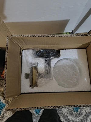 Aplique de linterna de pared de luz única dorado y mate negro blanco cubierta de globo NUEVO EN CAJA Foto 1 de 4