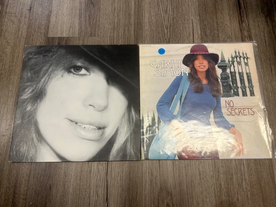 Carly Simon vinyl LPs lot of two no secrets spy very good - Image 1 of 1