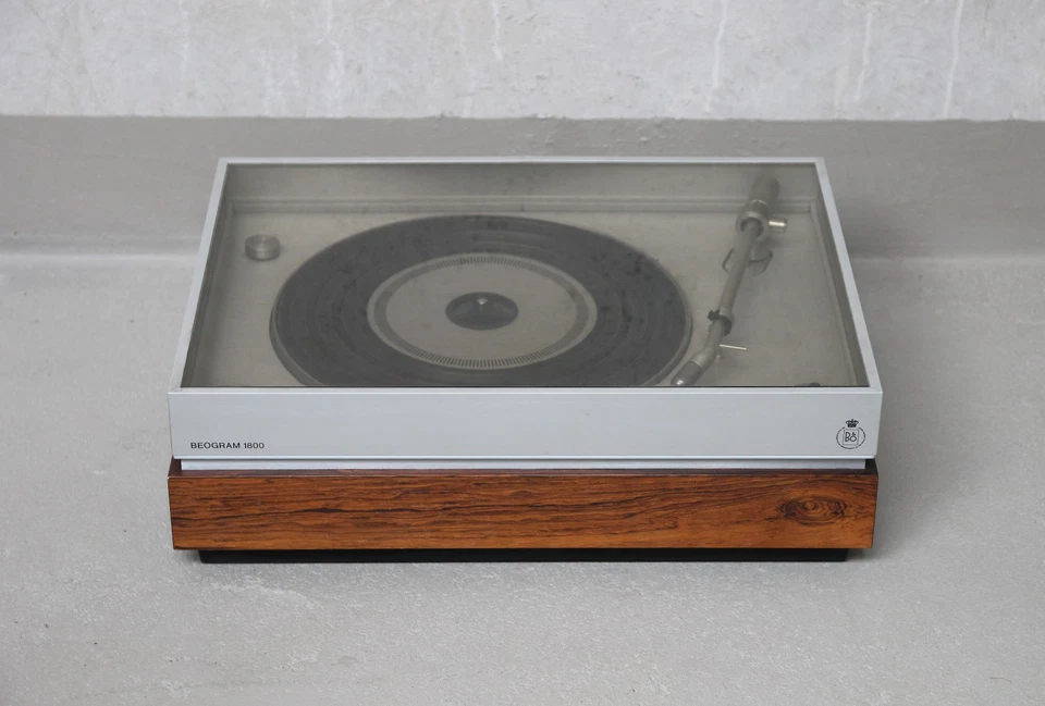B&O Bang & Olufsen BeoGram 1800 Plattenspieler 5213 Palisander Jacob Jensen 1970 - Bild 1 von 4