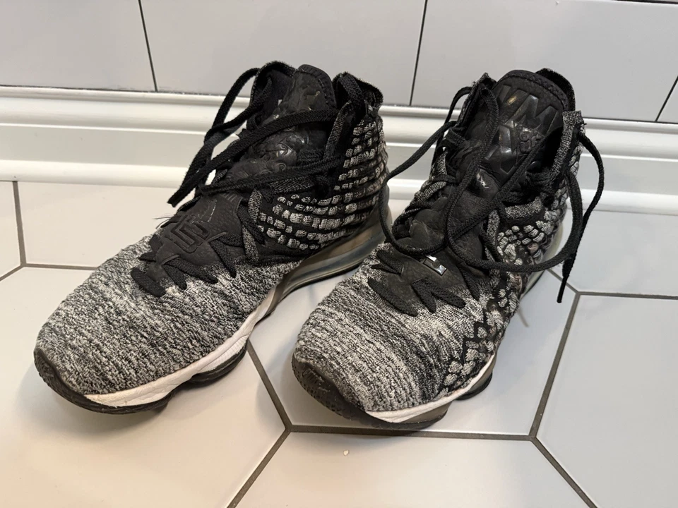 Lebron 17 «На арене» США мужчин размер 13 с коробкой - Изображение 1 из 4