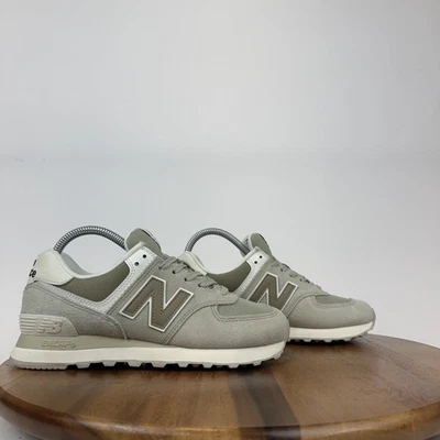 Новый женщин новый баланс 574 зеленый замши повседневные кроссовки обувь кроссовки размер 7,5 B - Изображение 1 из 4