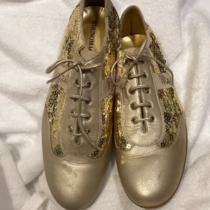 Bruno Magli Women’s Gold Sequined Flats US 7.5 EU 38.5 - Picture 1 of 7