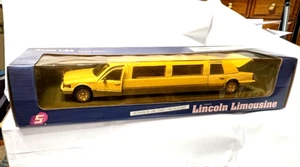 DIE-CAST SUPERIOR LINCOLN LIMOUSINE, ORIGINAL BOX, 1996 SS0701W - Picture 1 of 9