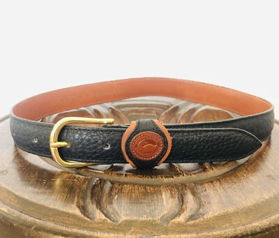 Cinturón De Colección Dooney Bourke Negro Guijarro Todo Clima Borde Bronceado Británico Talla XS Foto 1 de 4