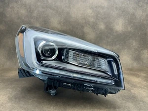 2013-2017 GMC ACADIA RIGHT PASSENGER XENON HID HEADLIGHT 23391886 OEM 13 14 15 - Picture 1 of 10