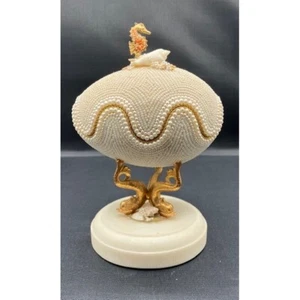 Beaded Pearl Clam Trinket Box with Hidden Mermaid Vintage 1987 Signed - Picture 1 of 6