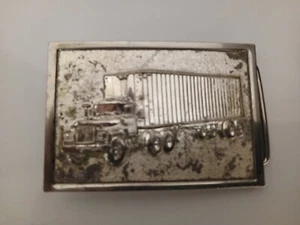Vintage 18 Wheeler Truck Tractor Trailer Trucker Belt Buckle - Picture 1 of 6