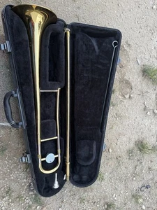 Yamaha YSL 200AD Advantage Gold Tenor Trombone with Mouthpiece and Case - Picture 1 of 4