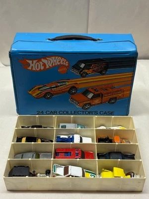 Hot Wheels 24 Car RedLine Collector's Case #8227 -  1975 With 12 Vintage BW Cars - Image 1 of 4