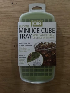 Mini Ice Cube Tray, Brand New. Silicone And Flexible. - Picture 1 of 2