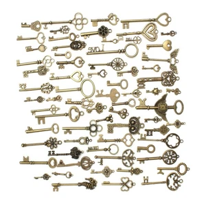 69PCS Old Vintage Antique Skeleton Keys Large Small Exquisite Shapes Diy Crafts - Picture 1 of 9