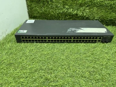 TP-Link TL-SL2452 TP-Link 48-Port 10/100Mbps +4 Port gigabit Smart switch #5G - Image 1 of 3