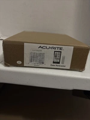 AcuRite Home Weather Station with Vertical Full-Color Display, Wireless (01201M) - Image 1 of 4