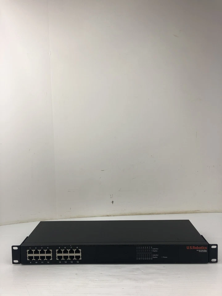 U.S. Robotics USR997932 Port Switch 16-Port 10/100/1000Mbps 100-240VAC - Image 1 of 4