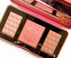 Too Faced Sweet Peach Glow Highlighting Palette NIB! - Picture 1 of 2