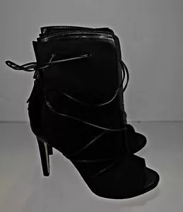 Botas de gamuza negras con cordones punta abierta tacón de aguja talla 12 - Imagen 1 de 8
