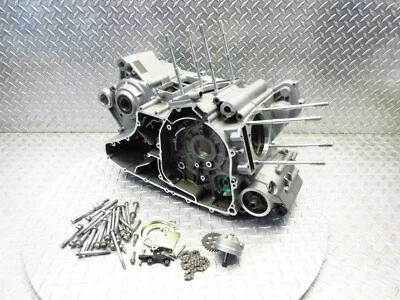 Aprilia Mana 850 2011 07-15 ABS OEM cárter cárter bloque de motor Foto 1 de 4