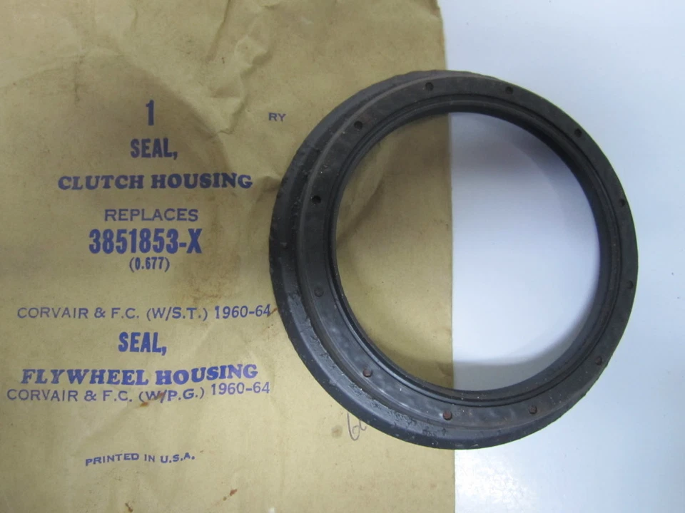 Vedação de carcaça de volante de embreagem Chevrolet Corvair 60-68 BOWMAN NORS 3851853 - Imagem 1 de 1