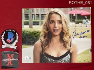 Foto firmada autografiada por Jessica Rothe de 8x10 árbol feliz día de la muerte Beckett certificado de autenticidad - Imagen 1 de 4