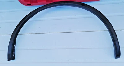 Infiniti QX50 2014-2017 tracción trasera pasajero guardabarros delantero moldura acampanada Foto 1 de 4