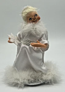 Annalee 9 inch Holiday Angel - Free Shipping - Picture 1 of 9