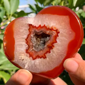 110G Natural Hermoso Corazón Ágata Cristal Cueva Super Grande Gema - Imagen 1 de 14
