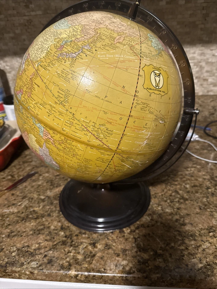 Globo giratorio vintage raro Lexicon Publications tono amarillo sobre base de metal Foto 1 de 4