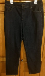 Womens CHICOS Denim JEANS Straight Legs - size 15 NWOT - Picture 1 of 12