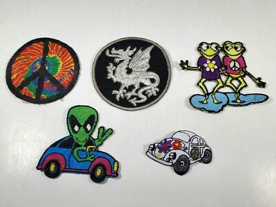 Old Vintage 90's Patch Collection Alien Volkswagen Flower Power Peace Frogs - Image 1 of 4