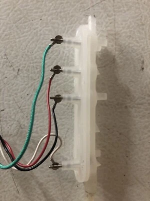 Pieza de repuesto original Keurig K2.0 400 cafetera - Indicador de nivel de agua - Usada Foto 1 de 4