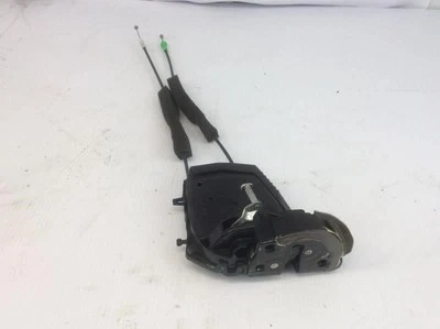 06-11 Actuador cerradura puerta trasera izquierda Lexus GS300 V Foto 1 de 4