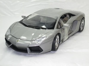LAMBORGHINI LP 700-4 AVENTADOR METALLIC SILVER NIB - Picture 1 of 6
