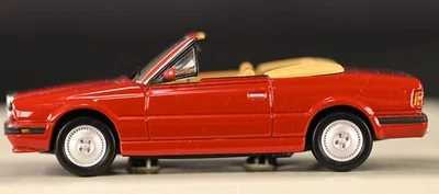 Maserati Biturbo Spyder Red 1:43 Diecast Schuco Junior Line Excellent in Box - Image 1 of 4